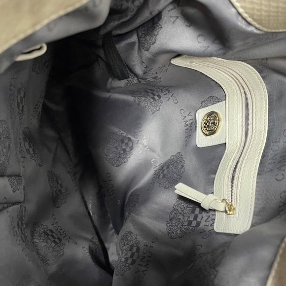 Vince Camuto Metallic Snakeskin Hobo bag ML - Picture 5 of 8